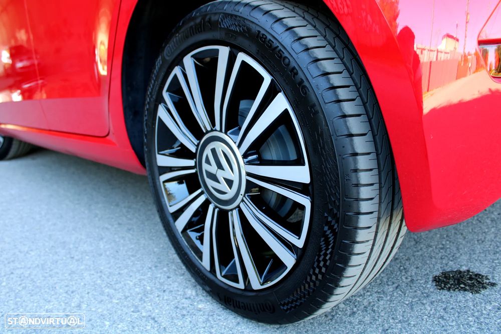 VW Up! 1.0 BMT High Auto - 34