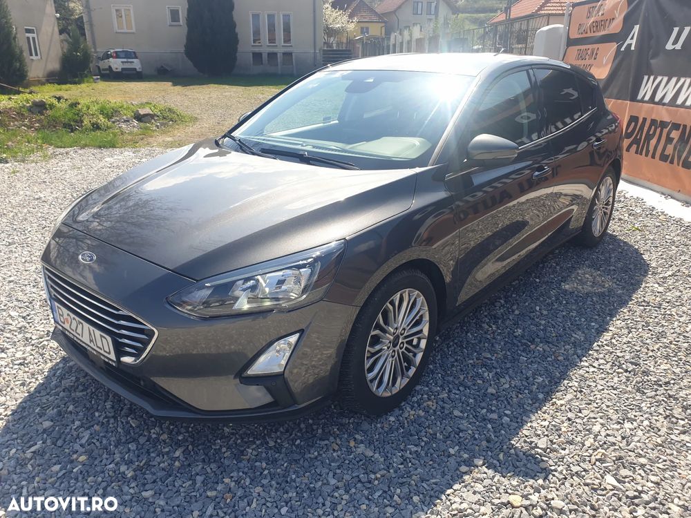 Ford Focus 1.0 EcoBoost Titanium - 3