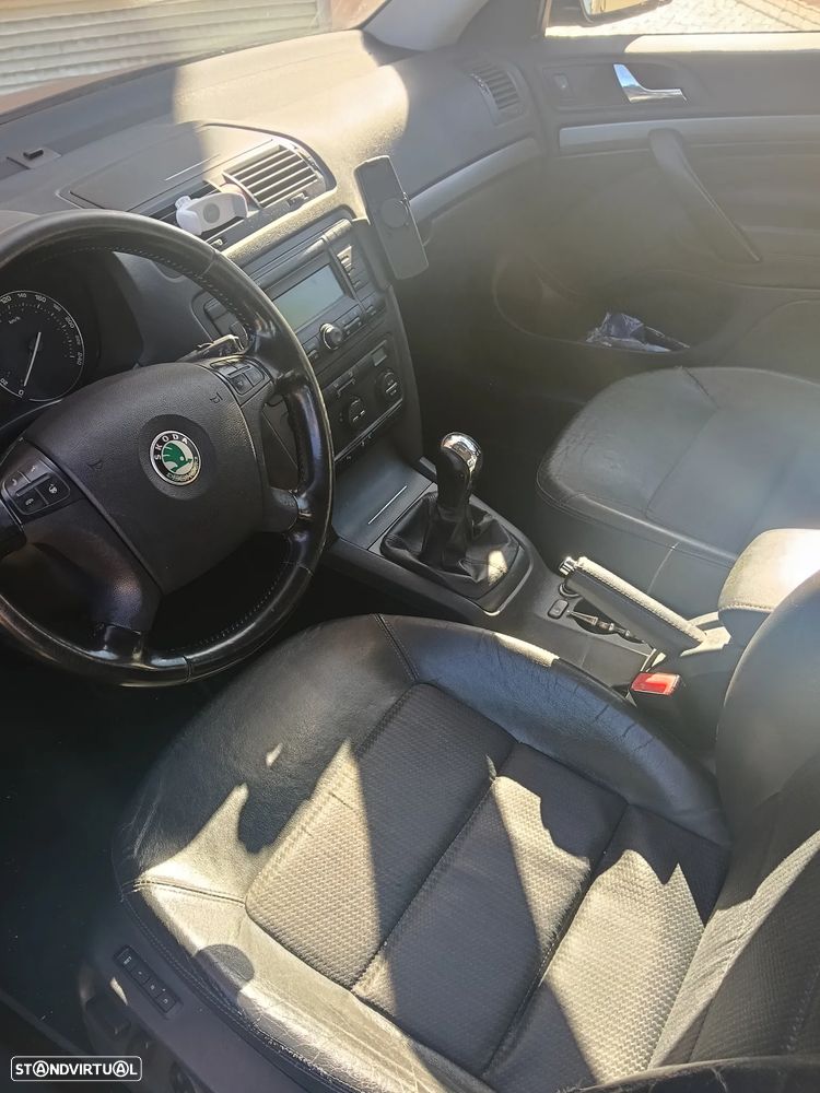 Skoda Octavia - 11