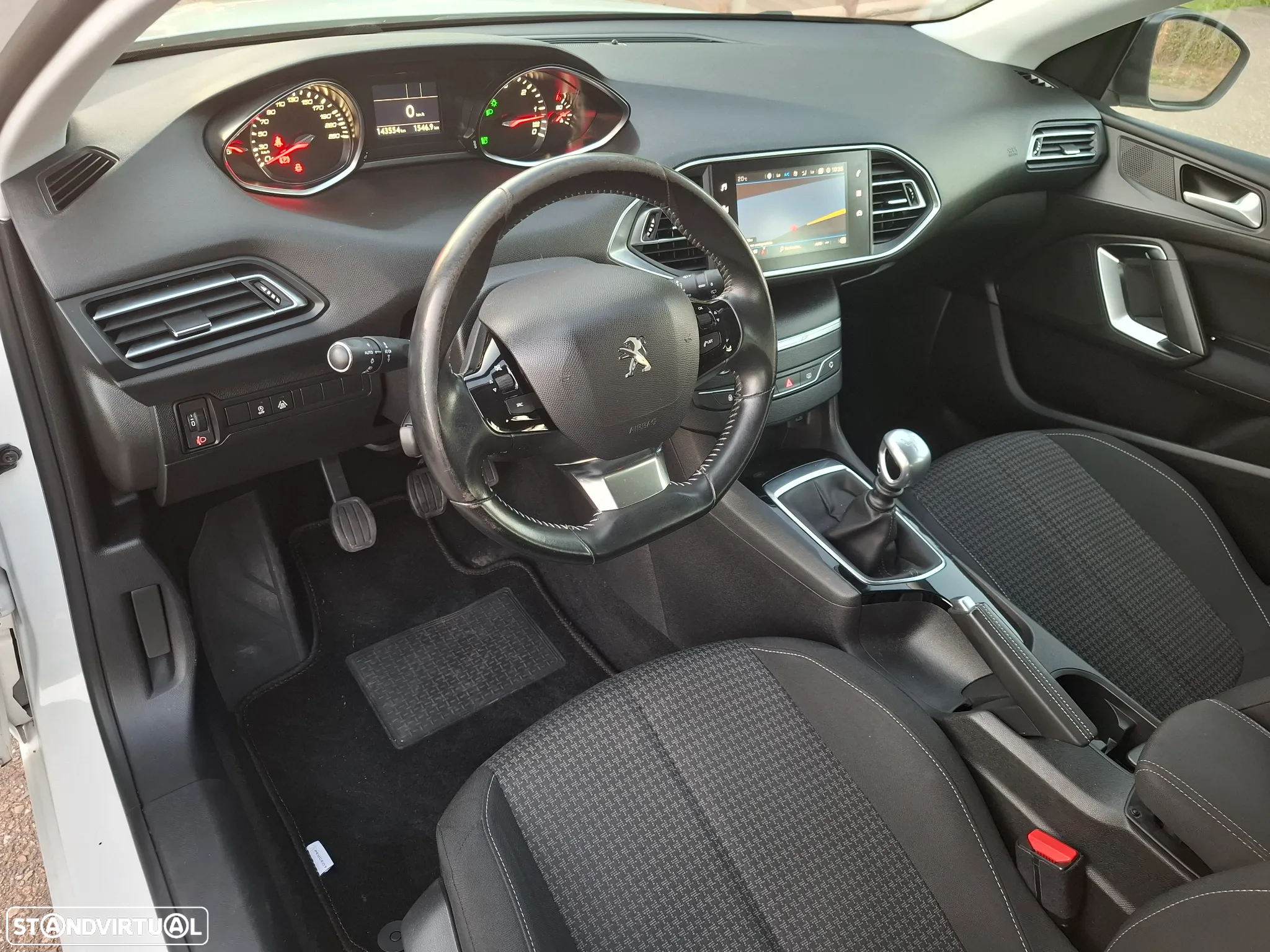Peugeot 308 1.5 BlueHDi Active Pack - 18