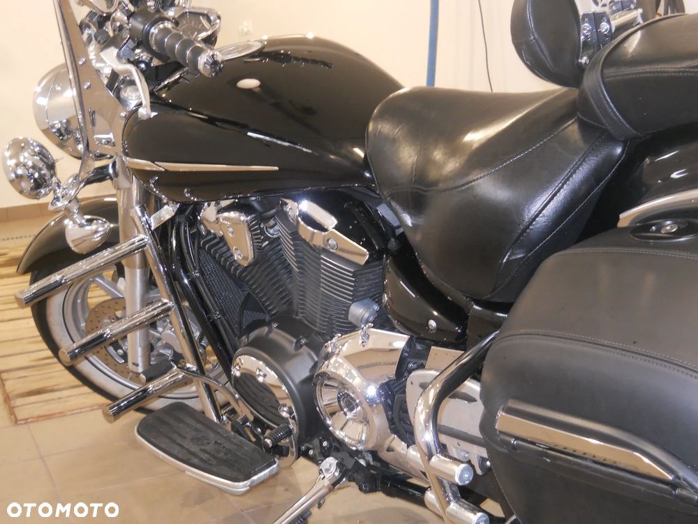 Yamaha XVS - 6