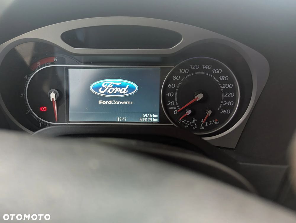 Ford S-Max 2.2 TDCi DPF Titanium - 5