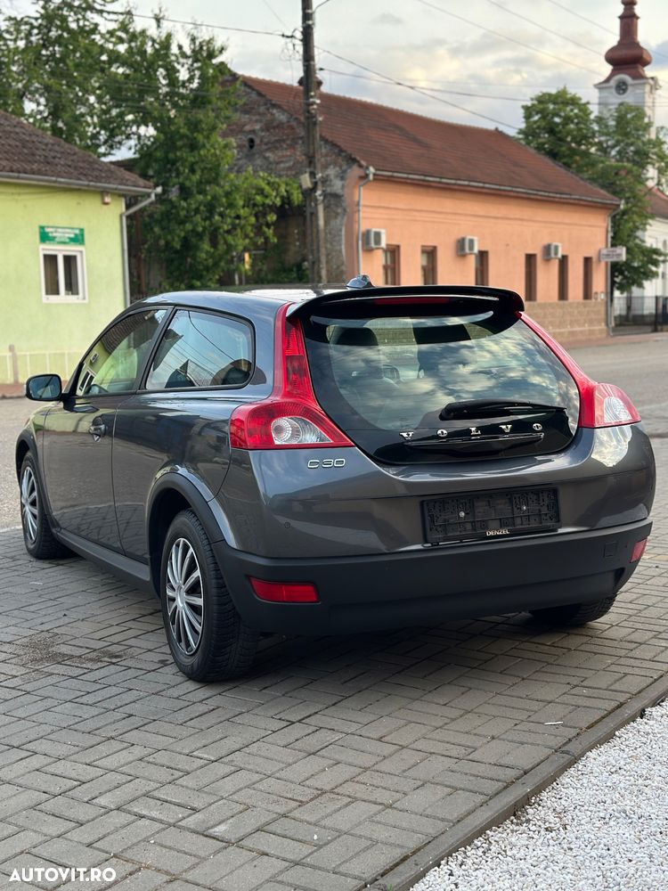 Volvo C30 1.6 Summum - 4