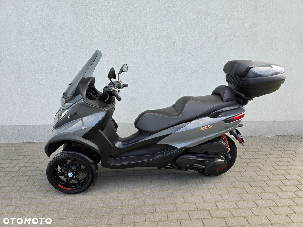 Piaggio MP-3 - 3