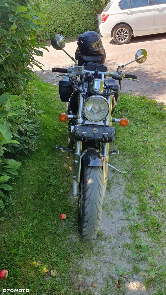 Suzuki Marauder - 10