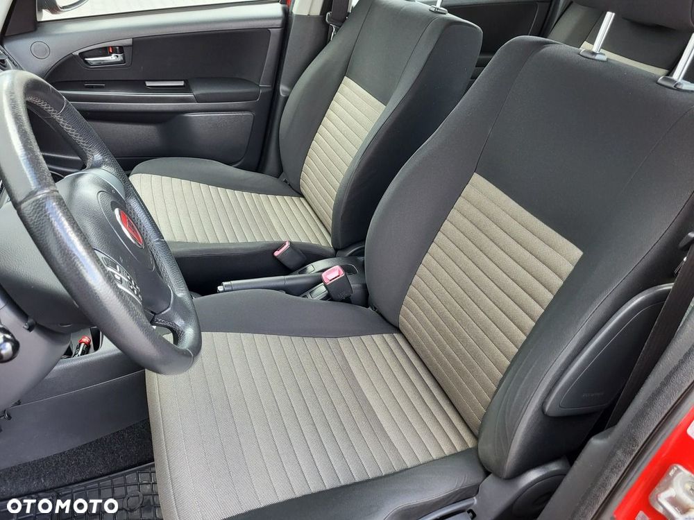 Fiat Sedici - 22