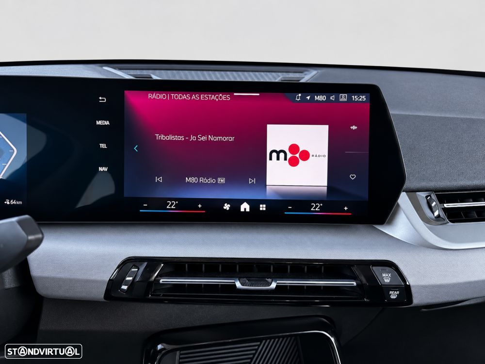 BMW iX2 eDrive20 - 19