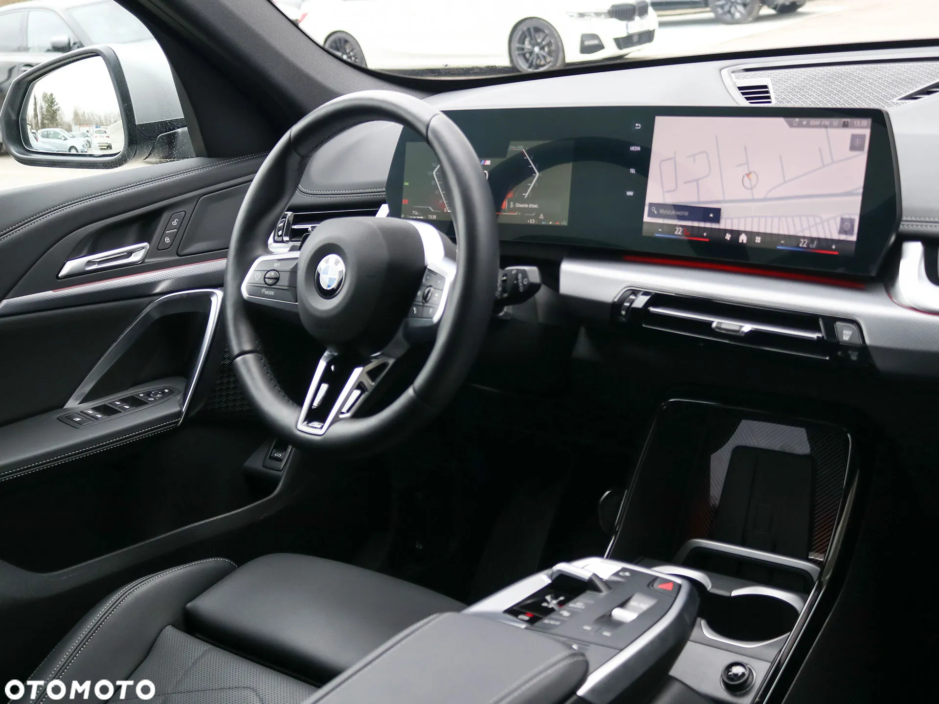 BMW X1 - 24