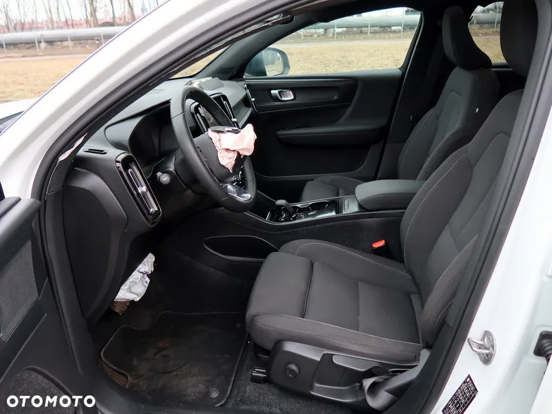Volvo C40 - 10