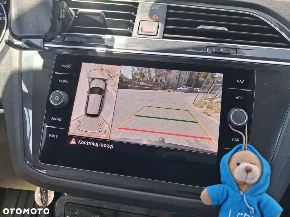 Volkswagen Tiguan - 11