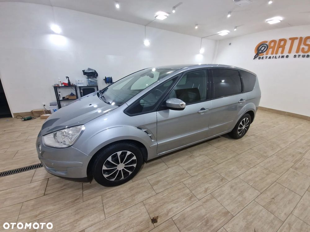 Ford S-Max 2.5 Titanium - 1
