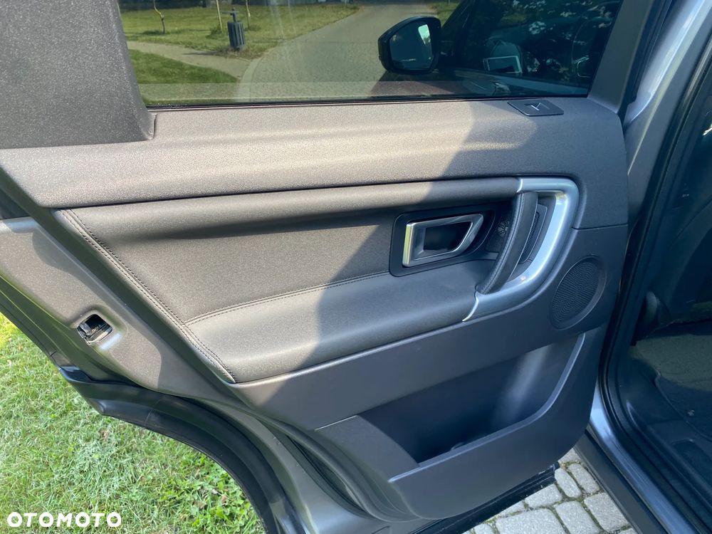 Land Rover Discovery Sport 2.0 TD4 HSE - 17