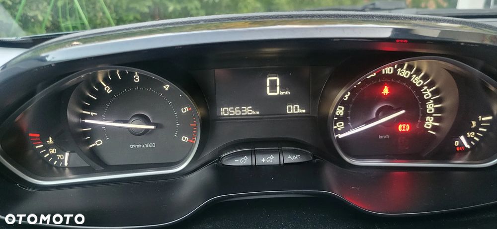 Peugeot 2008 1.5 BlueHDi Active - 10