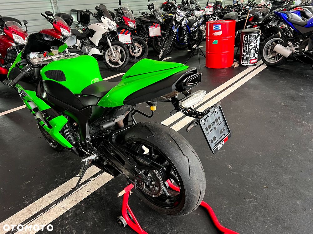Kawasaki Ninja - 6