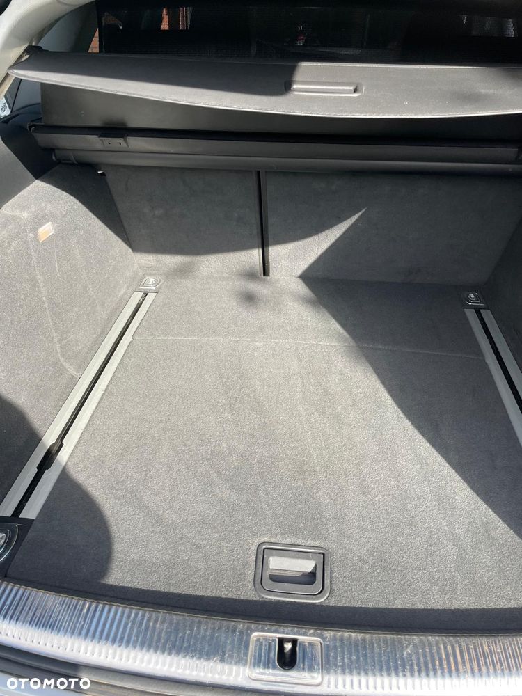 Audi A4 Avant 2.0 TDI DPF multitronic S line Sportpaket - 16