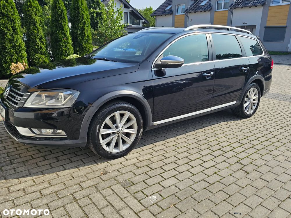 Volkswagen Passat Alltrack 2.0 TDI 4Mot DSG - 2