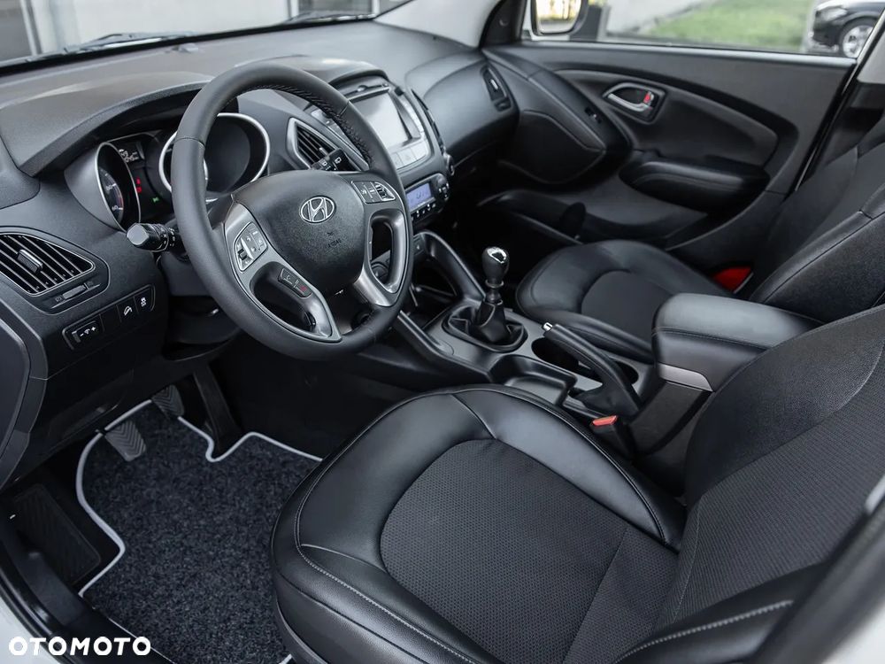 Hyundai ix35 - 15