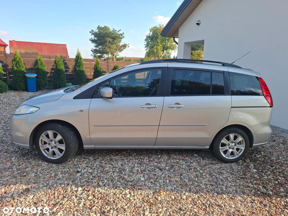 Mazda 5 - 6