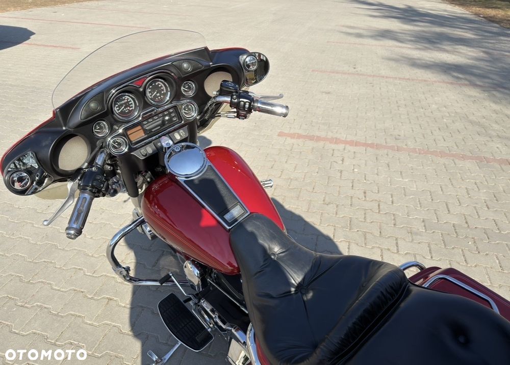 Harley-Davidson FLHTCU Ultra - 14
