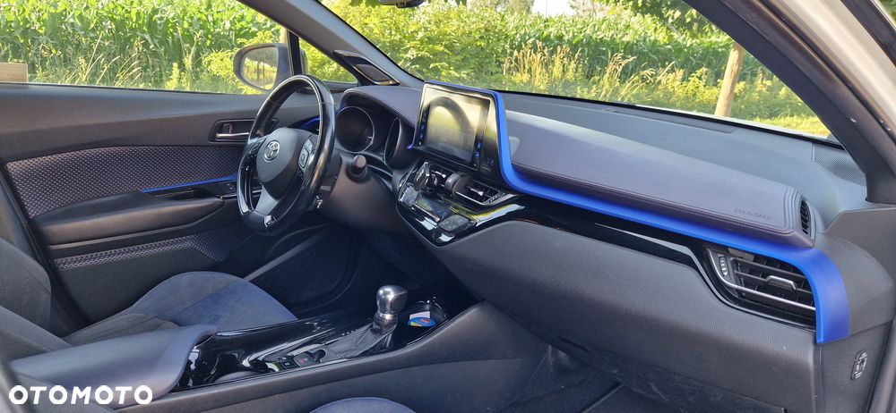 Toyota C-HR 1.8 Hybrid Dynamic - 8