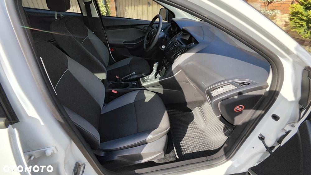 Ford Focus 1.0 EcoBoost Start-Stopp-System Ambiente - 19