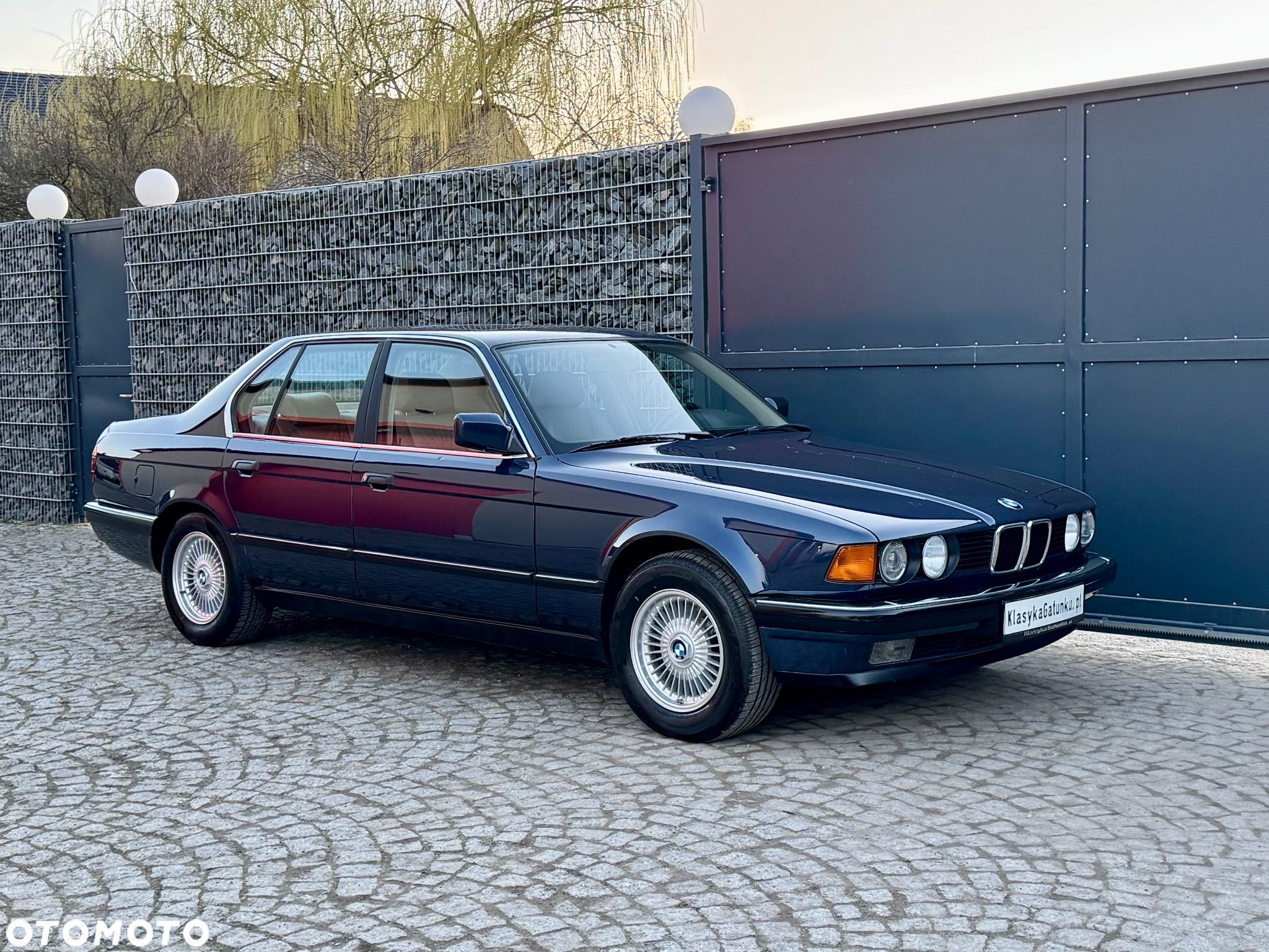 BMW Seria 7 735i - 1