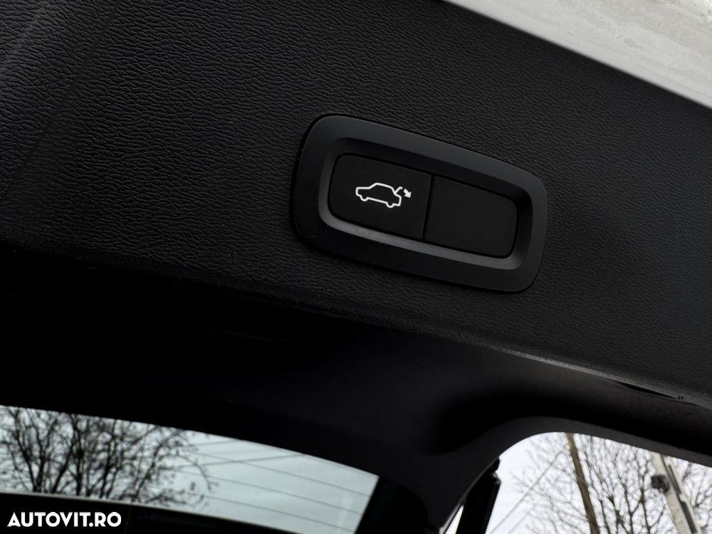 Volvo XC 40 - 19