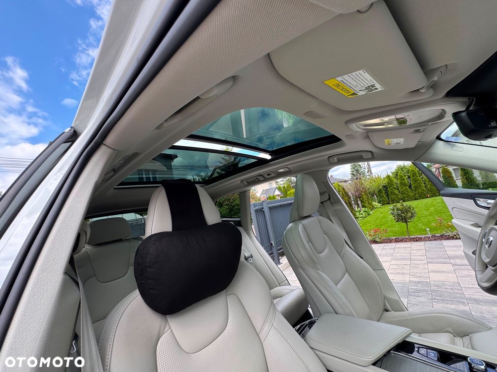 Volvo XC 60 B5 B AWD Ultimate Bright - 30