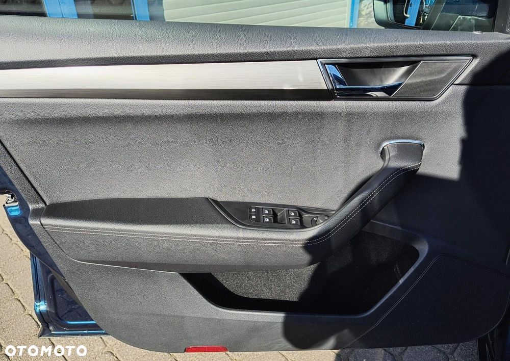 Skoda Superb 2.0 TSI Style DSG - 23