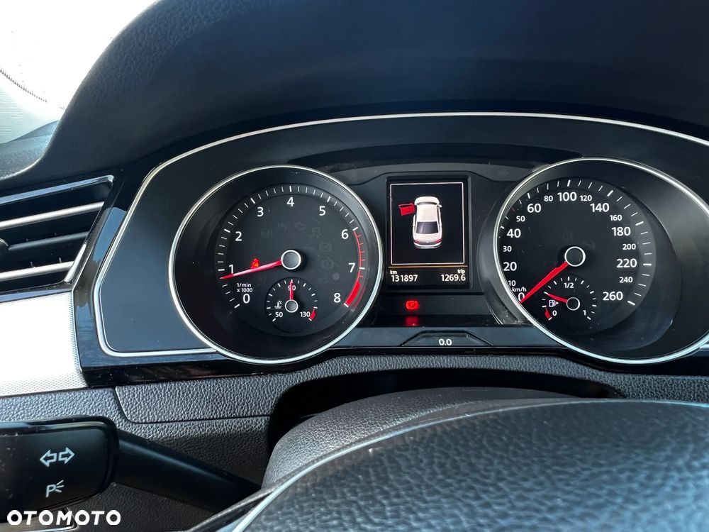 Volkswagen Passat 1.8 TSI BMT Comfortline - 5