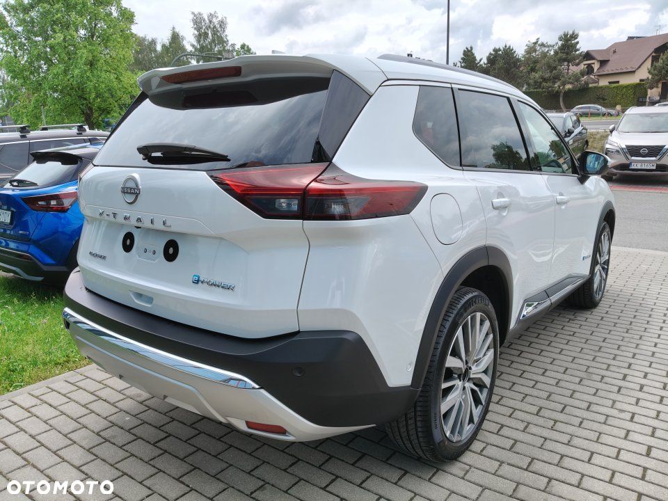 Nissan X-Trail - 4