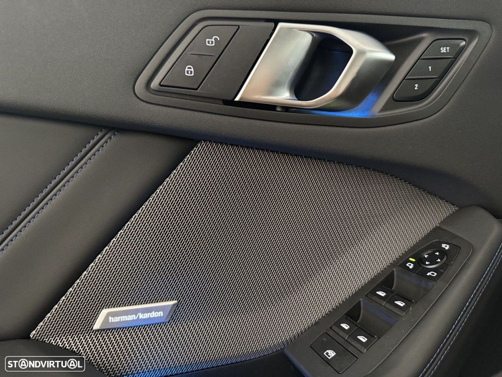 BMW M135i xDrive - 19
