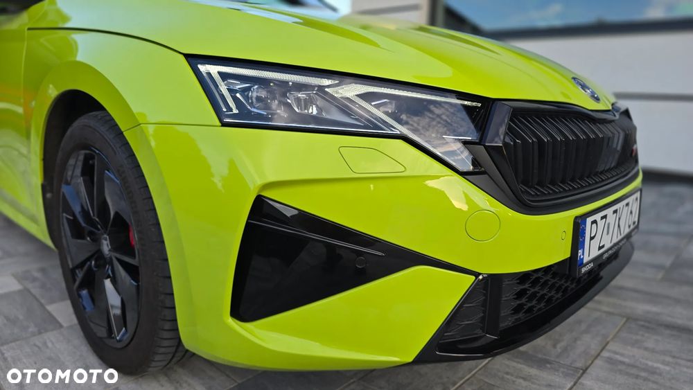 Skoda Octavia 2.0 TSI RS DSG - 4