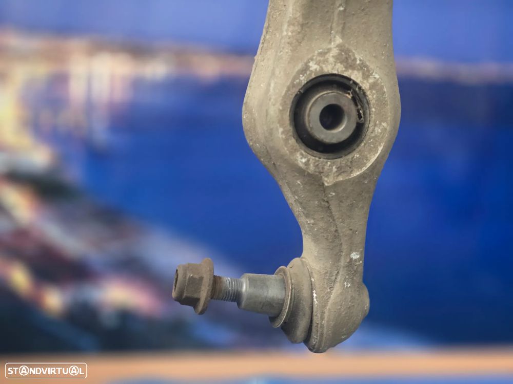 Braço  de suspensão triângulo frente direito original Audi Q7 4L  2006+ - 5