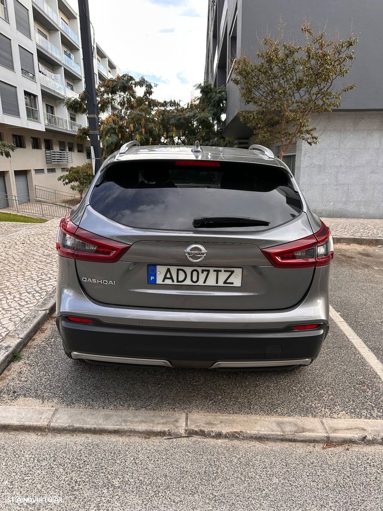 Nissan Qashqai 1.3 DIG-T N-Connecta J18 - 4