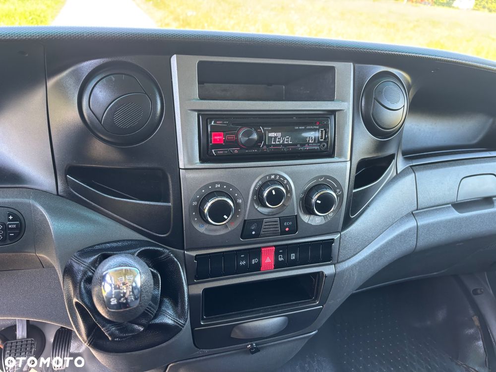 Iveco DAILY 35C13/Wywrotka/Doka/Klima/Super stan - 15