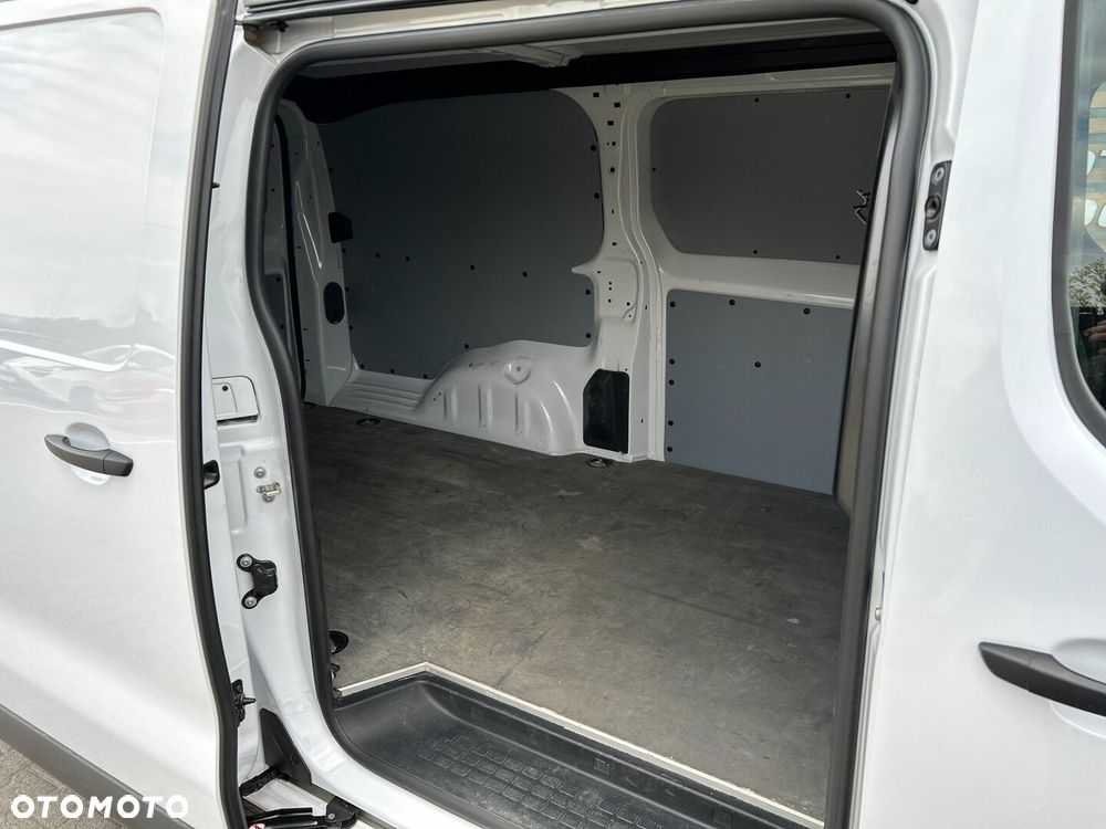 Toyota PROACE - 10