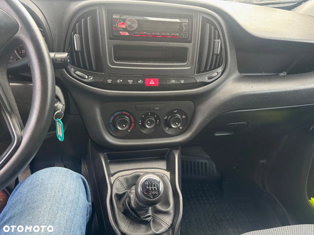 Fiat DOBLO - 10