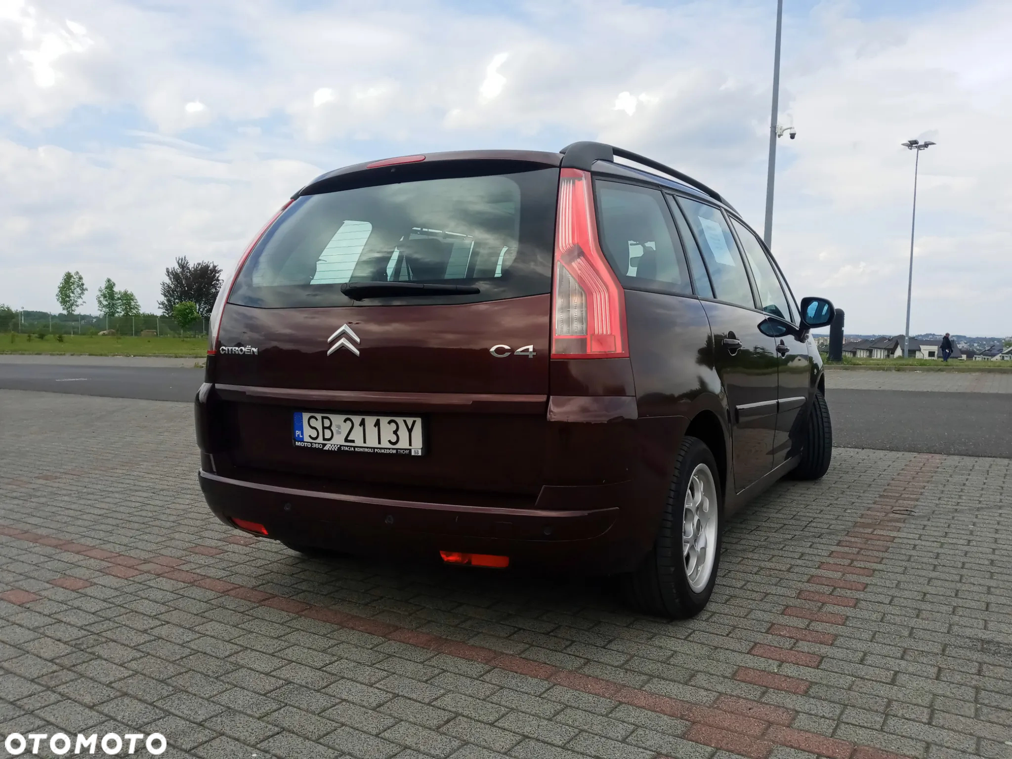 Citroën C4 Picasso 1.6 HDi FAP Exclusive - 4