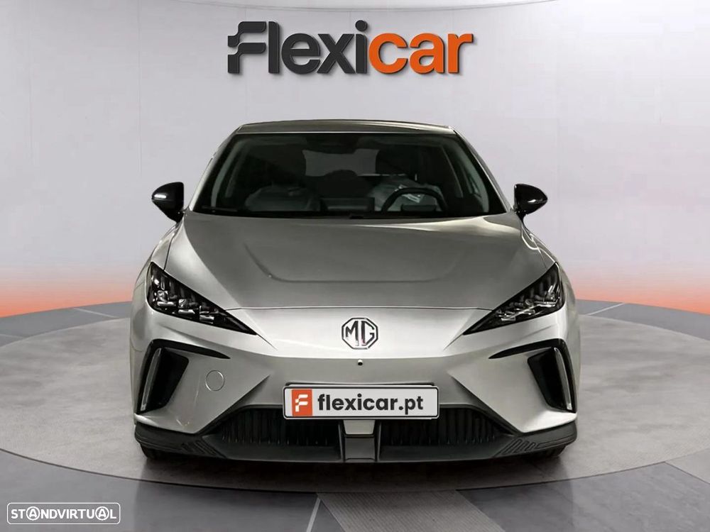 MG MG4 64 kWh Luxury - 2
