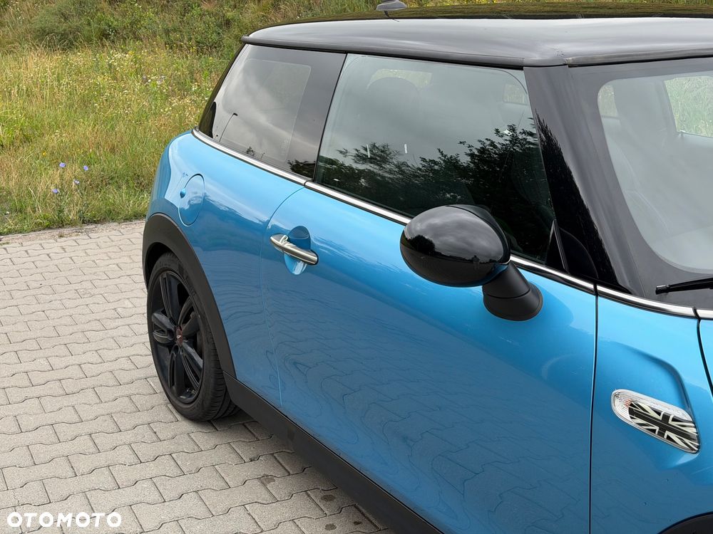 MINI Cooper Standard - 6
