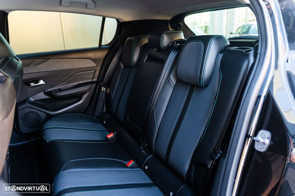 Peugeot 308 180 e-EAT8 Allure - 29