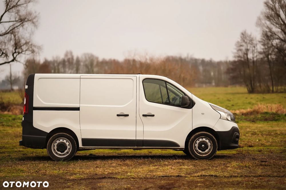 Renault Trafic - 11