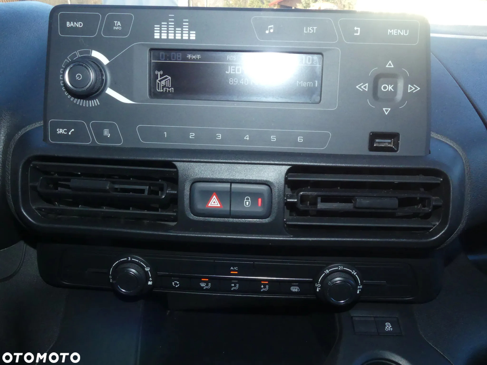 Toyota Proace City 1.5 D-4D Long 2,3t Active (bryg.) - 25
