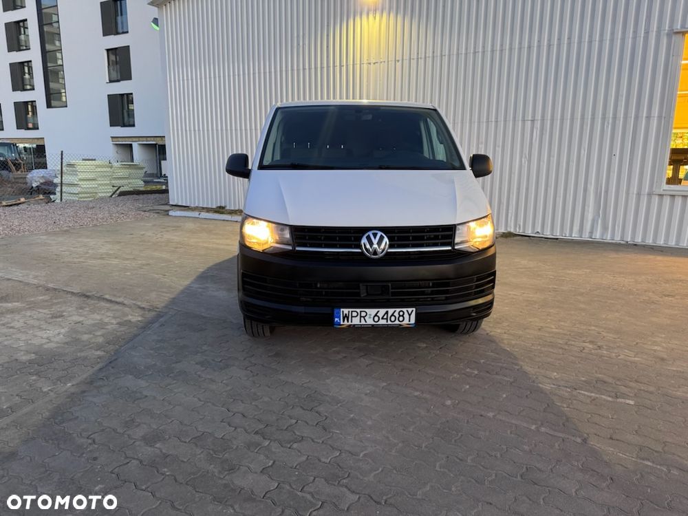 Volkswagen Transporter - 5