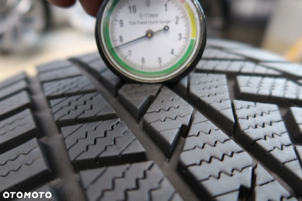 255/40R20 Opony zimowe Continental Idealne - 5