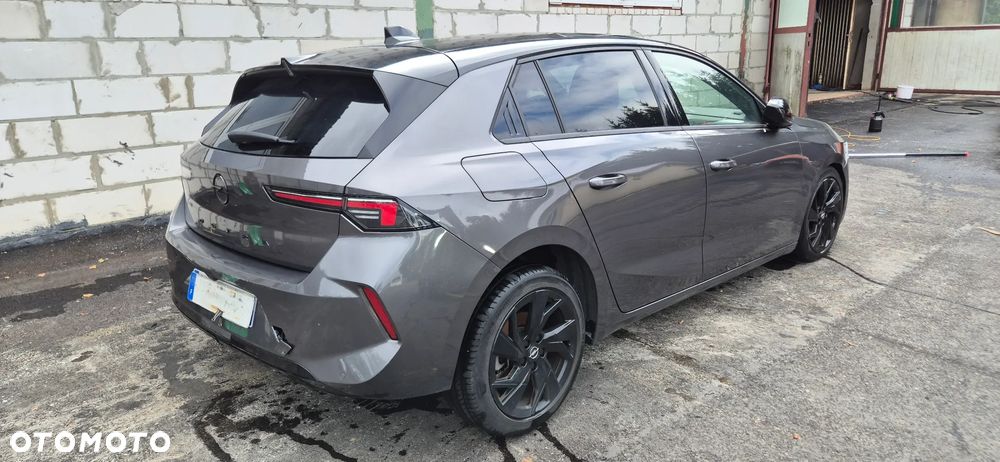 Opel Astra 1.2 T Elegance S&S - 10
