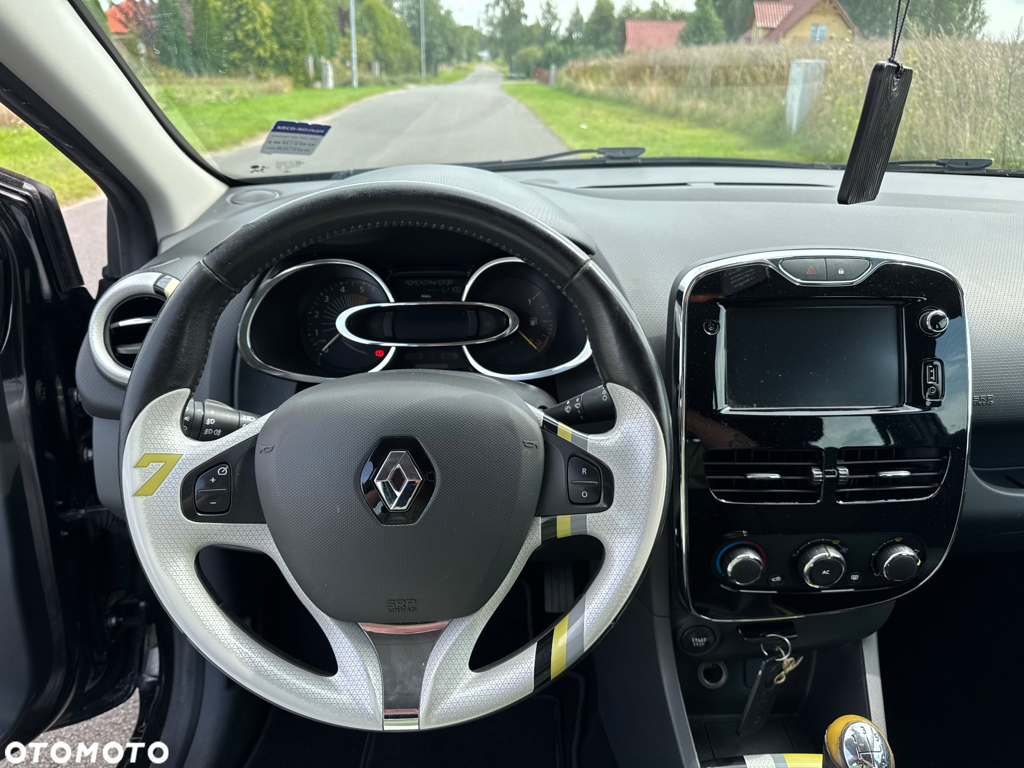 Renault Clio (Energy) dCi 90 Bose Edition - 8