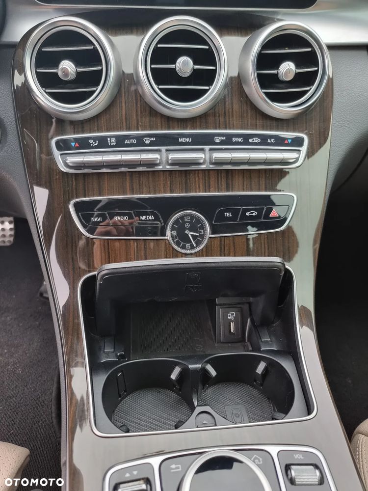 Mercedes-Benz Klasa C - 26