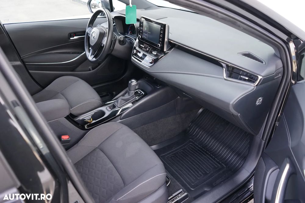 Toyota Corolla 2.0 HSD Exclusive - 25